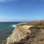 In Portugal With Sea View & Pool Villa