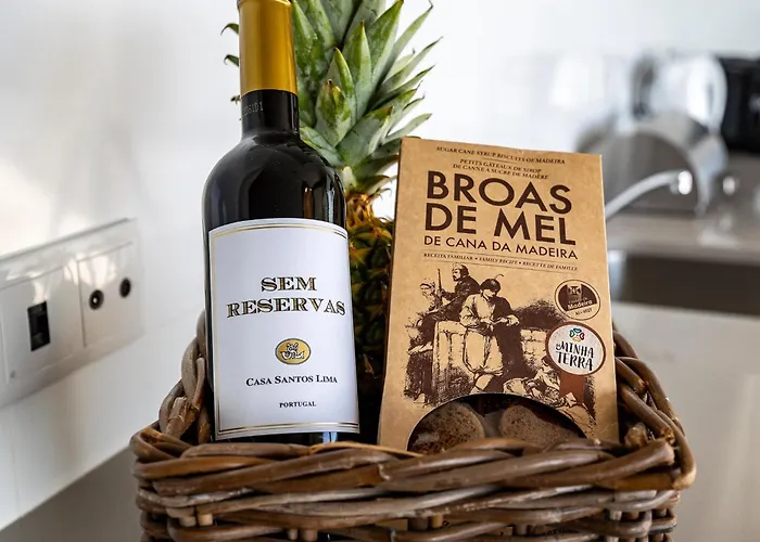 In Portugal With Sea View & Pool * Lourinhã