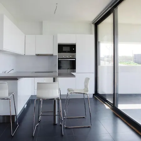 In Portugal With Sea View & Pool Вилла