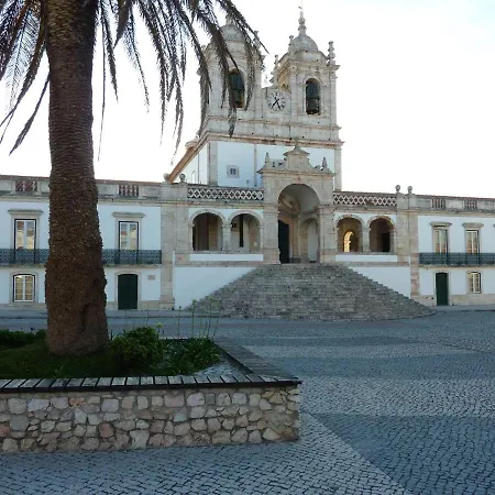 Вилла In Portugal With Sea View & Pool