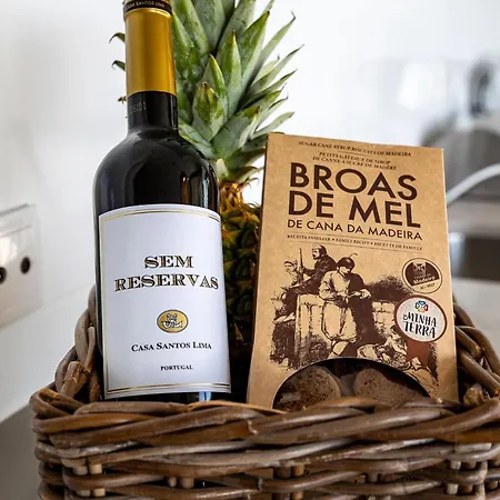 In Portugal With Sea View & Pool * Лориньян