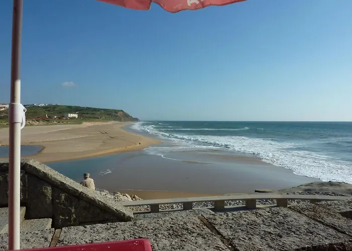 In Portugal With Sea View & Pool Villa *