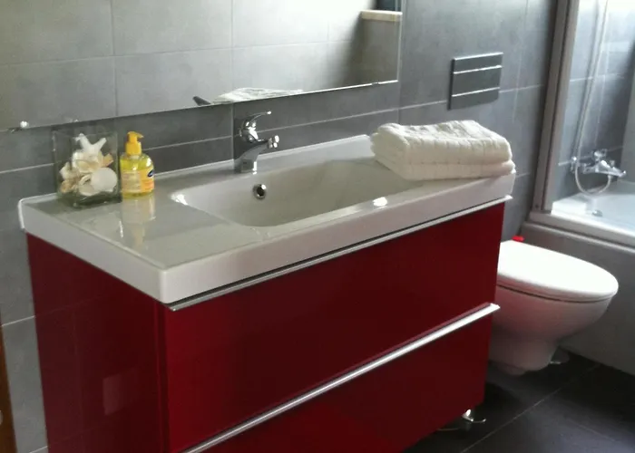 In Portugal With Sea View & Pool Villa